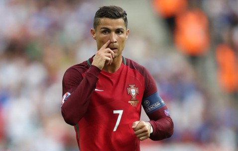 2026世界杯比分-澳大利亚队世预赛，进攻狂潮下的豪赌与命运交响